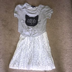 Girls dress